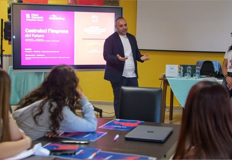 Avvio dell’hackathon Costruisci l’impresa del futuro